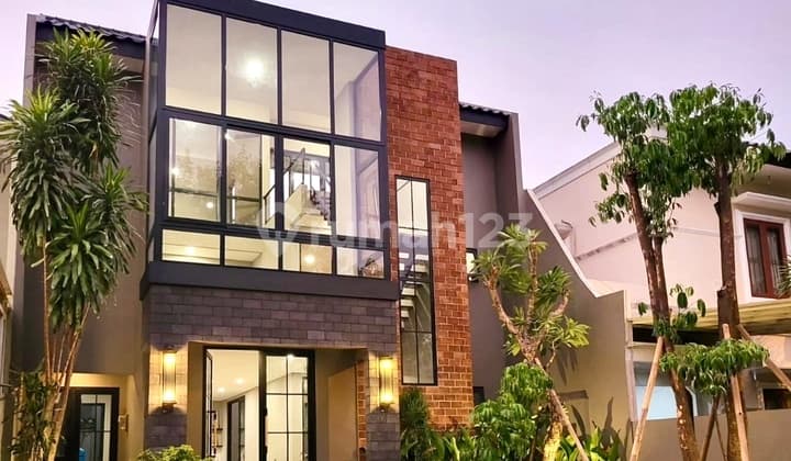 For Sale Brand New House In Versailes Bsd City