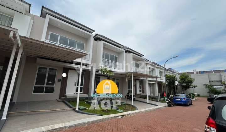 Rumah 2 Lantai Baru SHM di Paramount Village, Simongan, Semarang