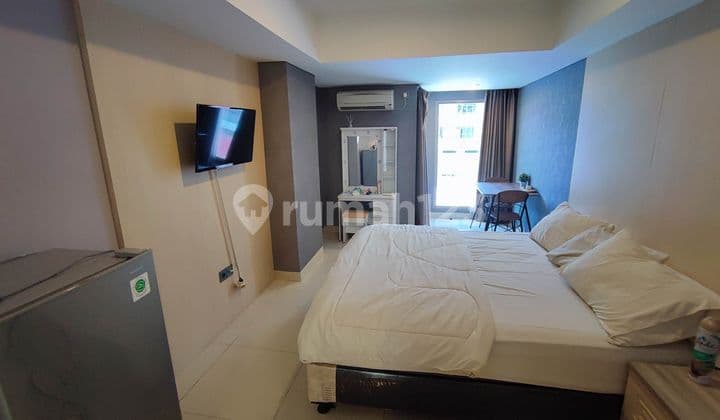 Apartemen studio lantai 6 Pinnacle Furnished dekat Simpang lima