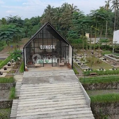 Resto + Cafe Bagus Dijual di Jalan Raya Salatiga - Ambarawa