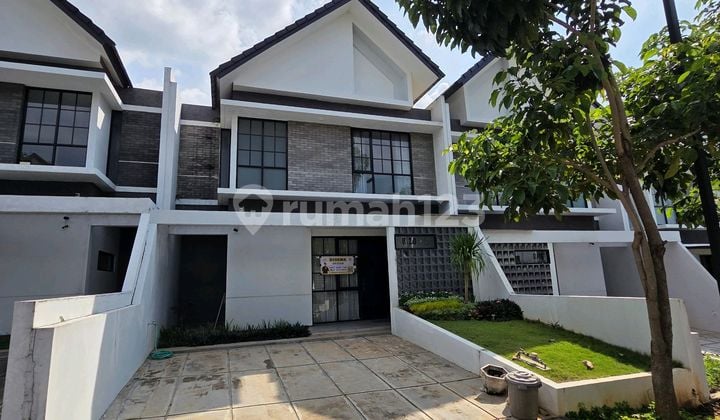 Rumah Tinggal Pakai Semi Furnished, The Miles Bsb, Dekat Kampus