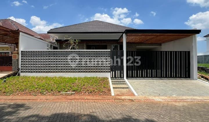 Rumah Premium Design Tropis Eksklusif di Puri Arga Golf