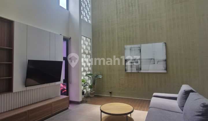 Rumah Bagus Modern dan Siap Huni di Candi Golf