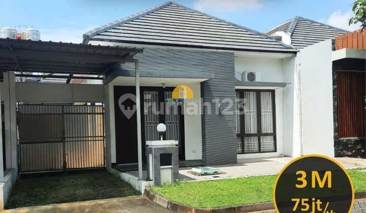 Beautiful, Ready-to-Occupy House in Graha Estetika Tembalang