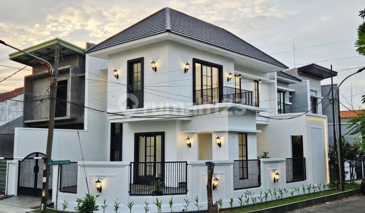Rumah Baru 2 Lantai di Rungkut Asri Surabaya