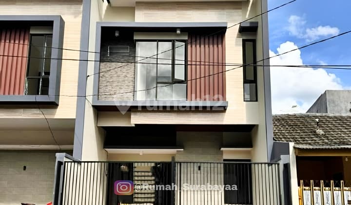 Rumah 2 Lantai di Klampis Wisma Mukti Surabaya