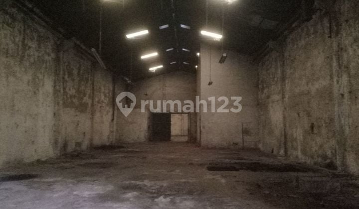 Gudang Strategis di Jalur Utama Raya Trosobo - Cocok untuk Distribusi & Industri Ringan!