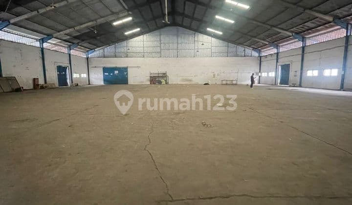Warehouse Rental with Toll Gate Access in Waru, Sidoarjo