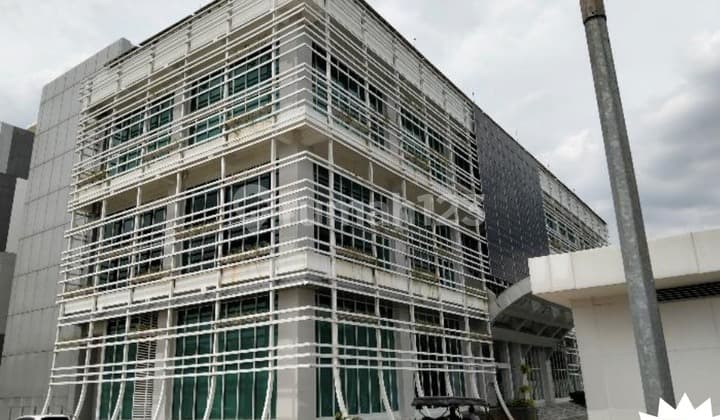 Dijual1 bidang tanah dengan total luas 17290 m2 berikut bangunan dan barang bergerak lainnya di Kawasan Industri Jababeka V