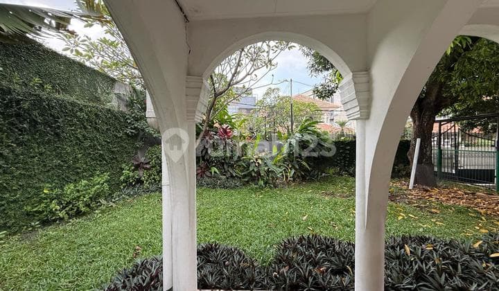 Dijual Rumah Nyaman di Lokasi Strategis di Menteng, Jakarta Pusat