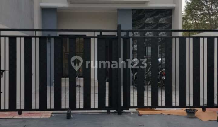 Rumah dijual siap huni bangunan baru citra raya Cikupa Tangerang