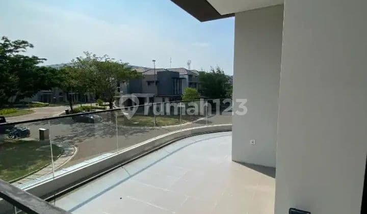 Disewakan Rumah Gandeng Golf Island Siap Huni Brandnew