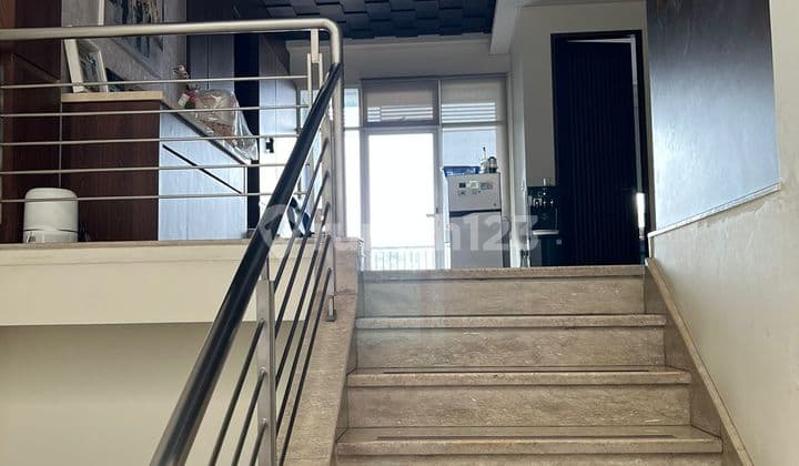 Rumah mewah di Walet indah pantai indah kapuk furnish super mewah