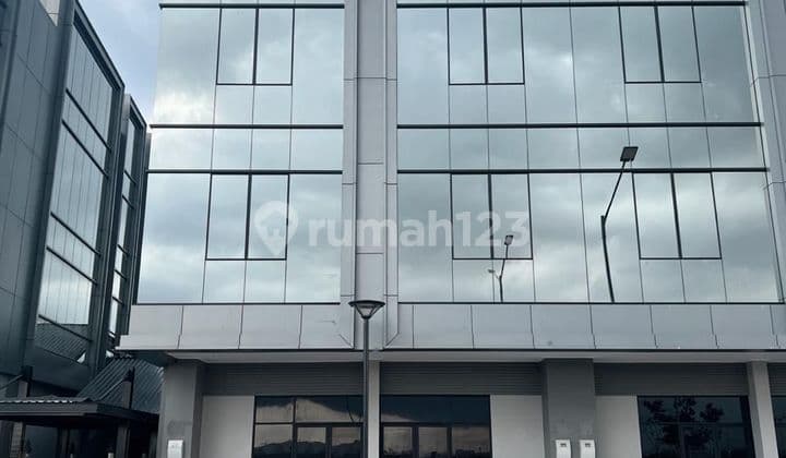 Dijual ruko gandeng view laut siap pakai