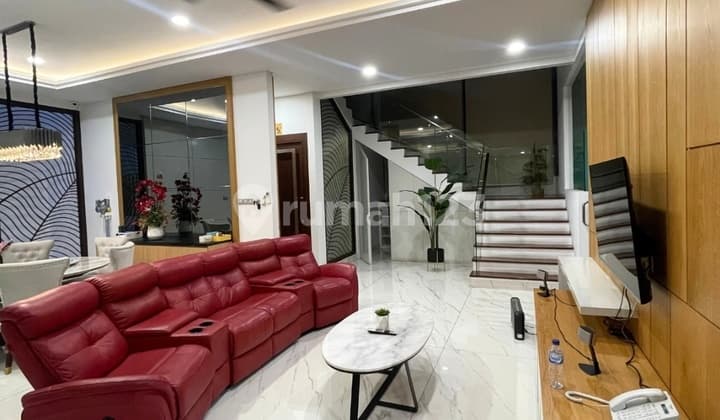 Dijual Rumah Mewah layar permai PIK bangunan mandiri