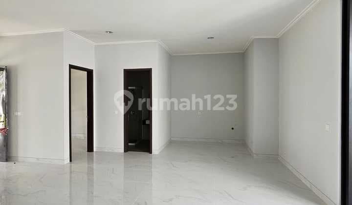 For Rent American Style Villa Pasir Putih Pik2