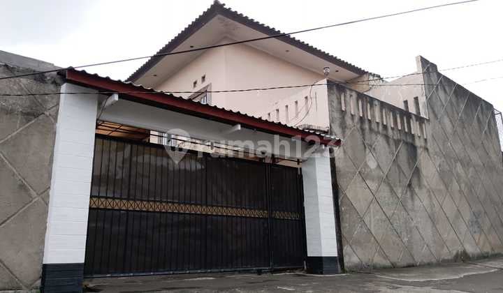 Rumah Lama di Komp Kav Deplu Jl Lestari Deplu Kota Tangerang