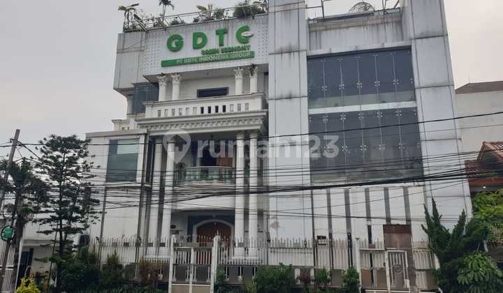 Kantor Komersil di Jl Cempaka Putih Barat Xxvi Cempaka Putih Jakarta Pusat
