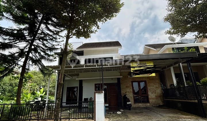 Sold Fast Below Market Price Full Building House in Pandanaran Hills Semarang