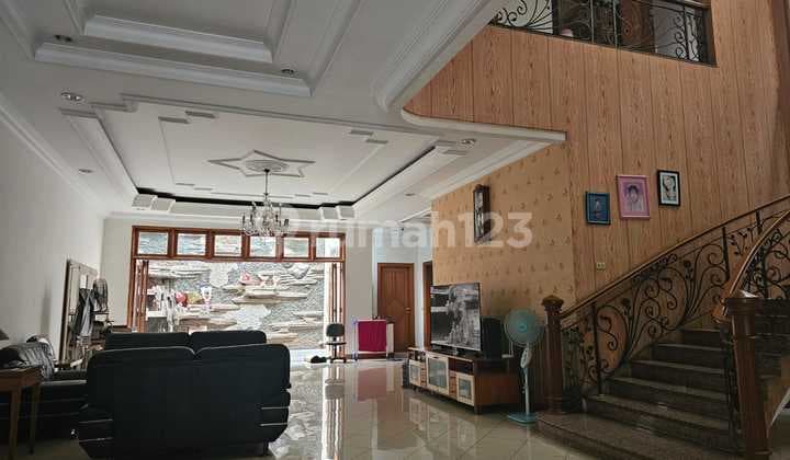 SEAGULL, SEMI FURNISHED, BODY, SELF-DESIGNED & BUILT