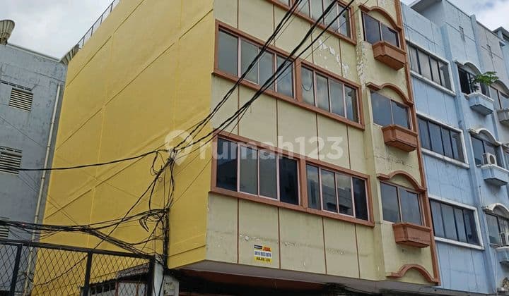 Komplek Pergudangan Daan Mogot Prima, Jakarta Barat