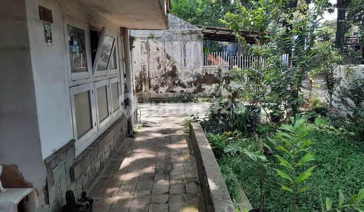 Hitung Tanah saja rumah sayap Pajajaran cocok utk rmh tinggal,kantor