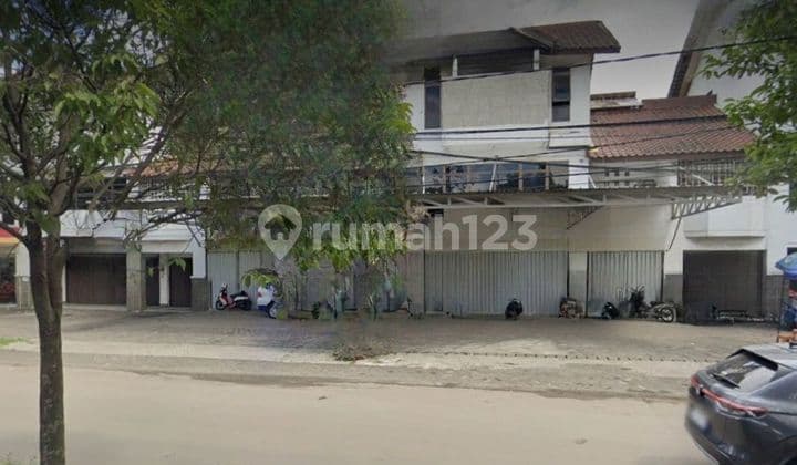 For Sale 3-Story Rendeng Shop House In Batununggal Indah, Suitable For All Kinds Of Businesses.