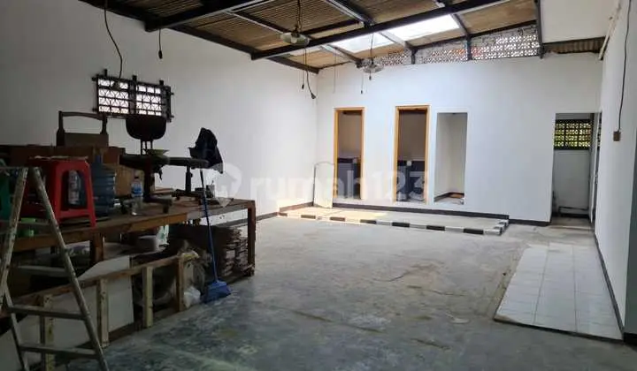 For Sale: House/Business Space, Tki Land, Suitable for Home Industry/Online Shop, Warehouse