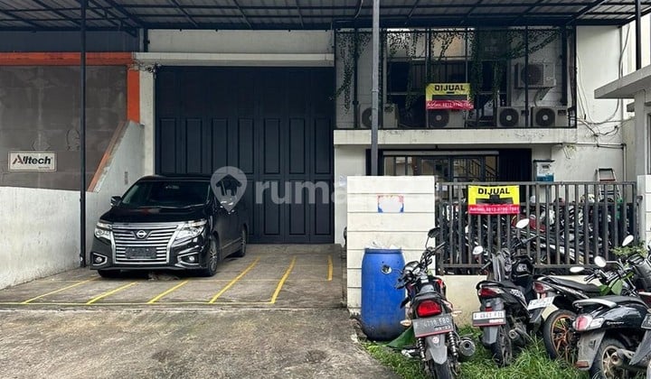 For Sale Warehouse in Taman Tekno, Ready to Use and Well-Maintained Condition