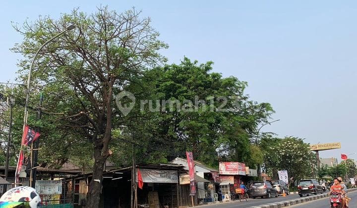 Land/Plot in Strategic Location on Jl. Gatot Subroto Jatiuwung