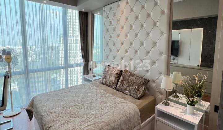 U Residence 3 Apartment Strategic Location near UPH