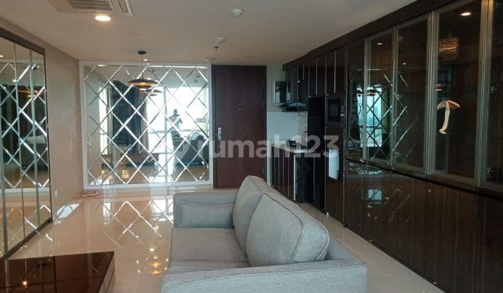 SOHO BIZLOFT TOWER 5 @URESIDENCE LIPPO KARAWACI