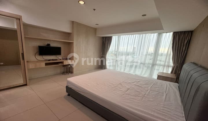 U Residence Studio Apartment Strategic Location