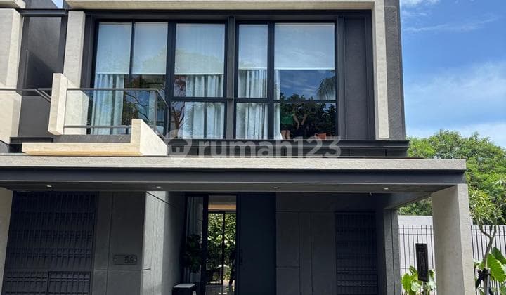 Rumah Mewah Premium di Central Lippo Karawaci