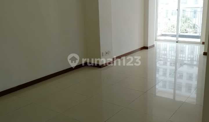 FOR RENT Green Bay Condominium