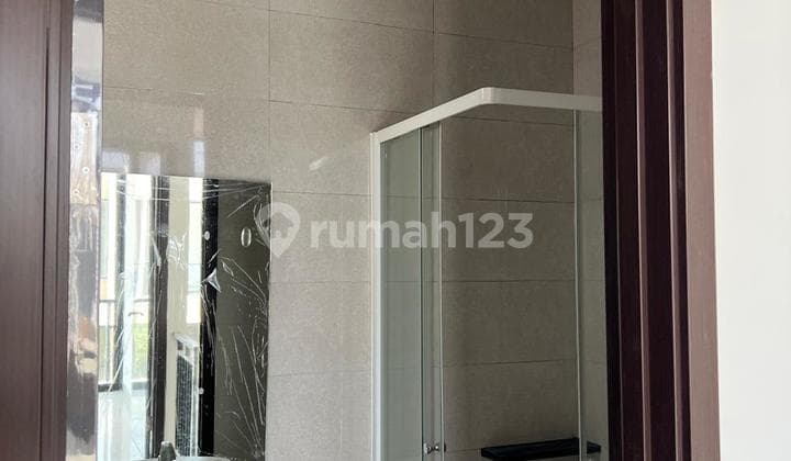 Pik 2 House Unfurnished, 2 Floors