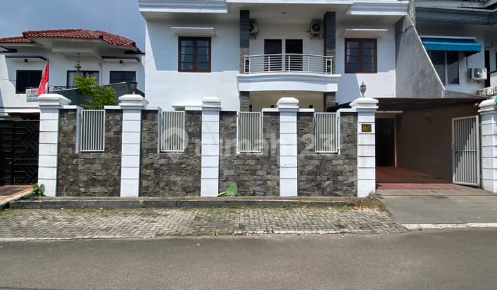 Rumah Siap Huni di Dekat Veteran Jakarta Selatan