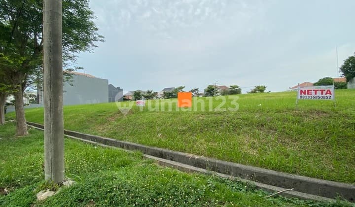 Kavling di Jalan Utama Taman Simprug Lippo Cikarang