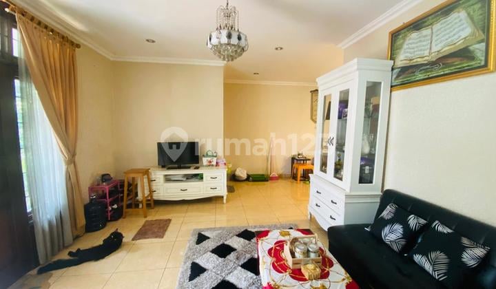 Rumah Bagus 2 Lantai di Cluster Beverly Lippo Cikarang