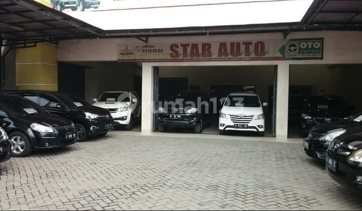 Showroom Mobil di Cikarang