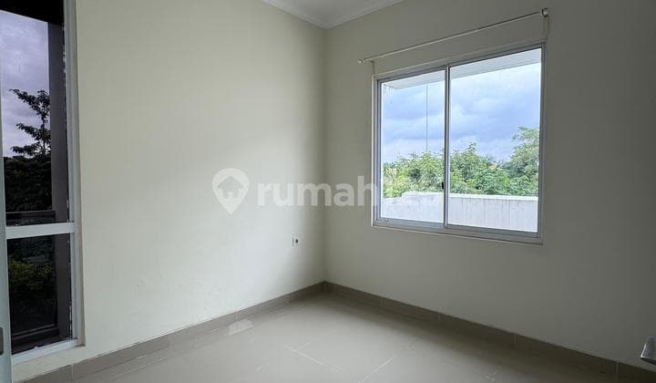 Rumah Hook Vivaldi Symponia Dekat Area Komersial Gading Serpong
