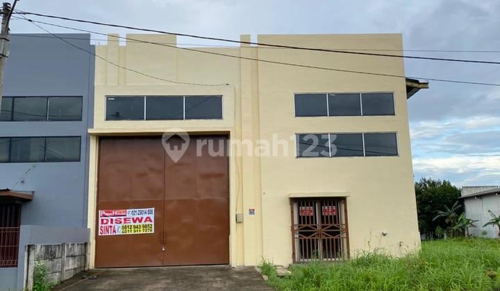 Komplek Gudang Bizhub Gunung Sindur Posisi Hook Siap Pakai