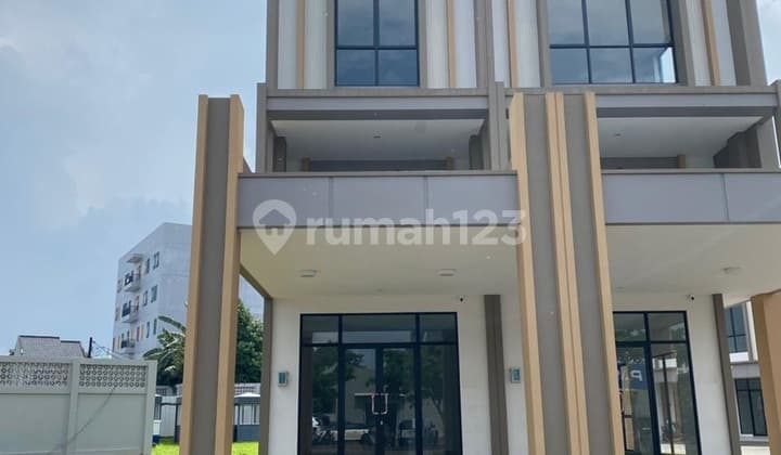 Disewa Ruko 3 Lt Il Lago Square Gading Serpong. Lokasi Strategis