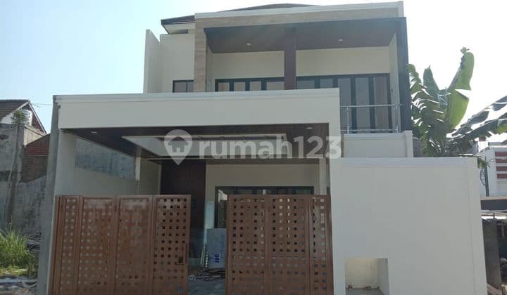 Rumah Mewaj Jakal Km 7,8 Sindhu harjo Sleman Yogyakarta