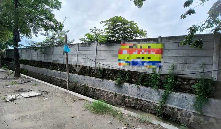 Plot in Soekarno Hatta