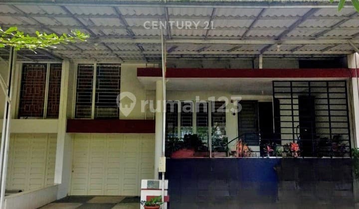 Strategic and Ready-to-Occupy House in the Citraland Celebes Area
