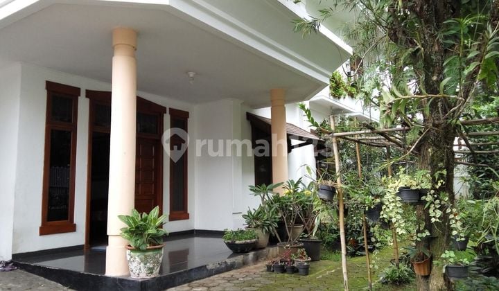 JUAL RUMAH MEWAH HOOK DKT KAMPUS MARANATHA