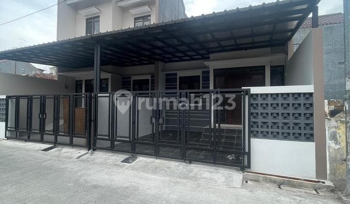 Jual Rumah Baru Jl Saturnus Merkuri, Mars Pluto Margahayu