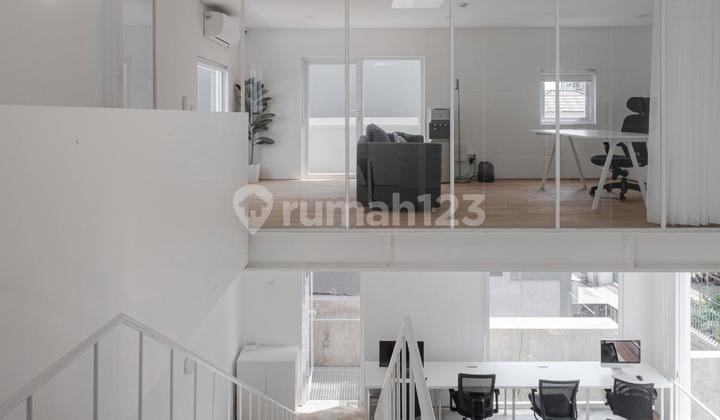 Strategic move-in ready office in the Bandung city area, Lodaya.