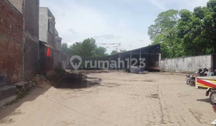Rumah luas strategis untuk gudang, garasi di sudirman - bypass bandung